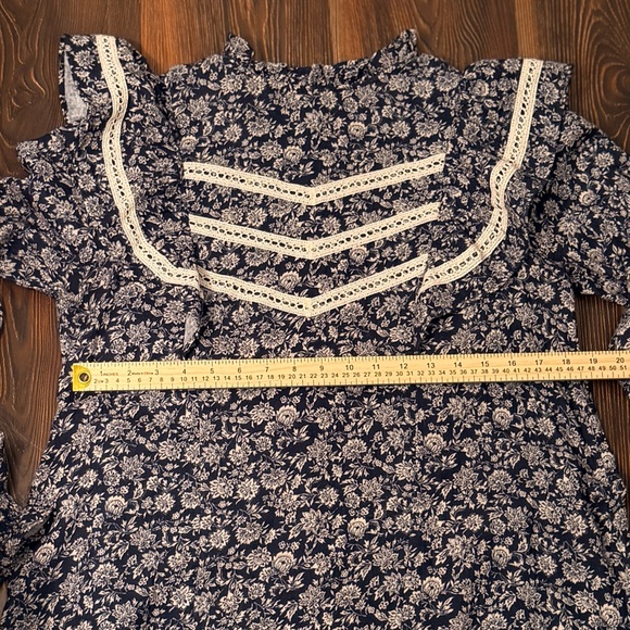 The New Society Floral Navy Smock Dress with Lace Details - Picture 9 of 16